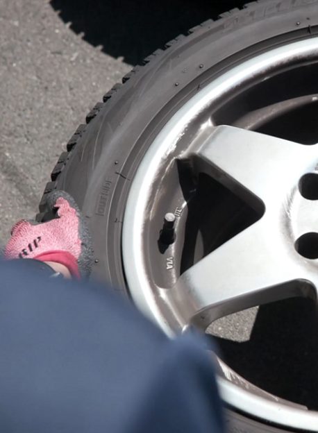 buying-tires-wheels-03